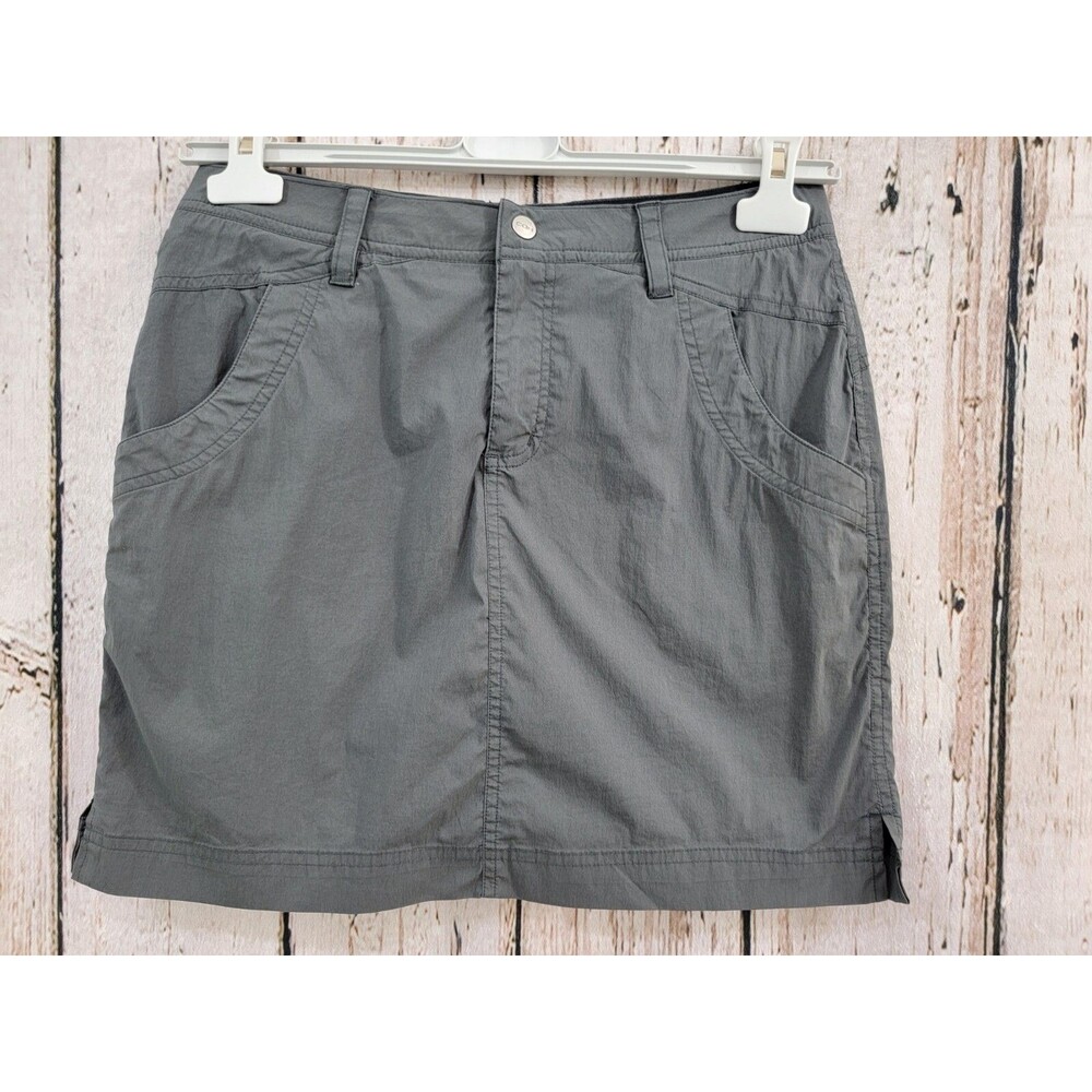 CQR‎ Women's Small Gray Flat Front Active Skort Skirt with Built-In Shorts EUC